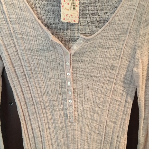 🌸 Pink Free People Shirt 🌸 - Picture 3 of 5